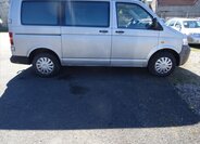 Volkswagen Caravelle MPV 2,5 l 96 kw