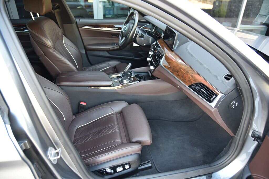 BMW Řada 5 Sedan / Limuzína 4,4 l 340 kw