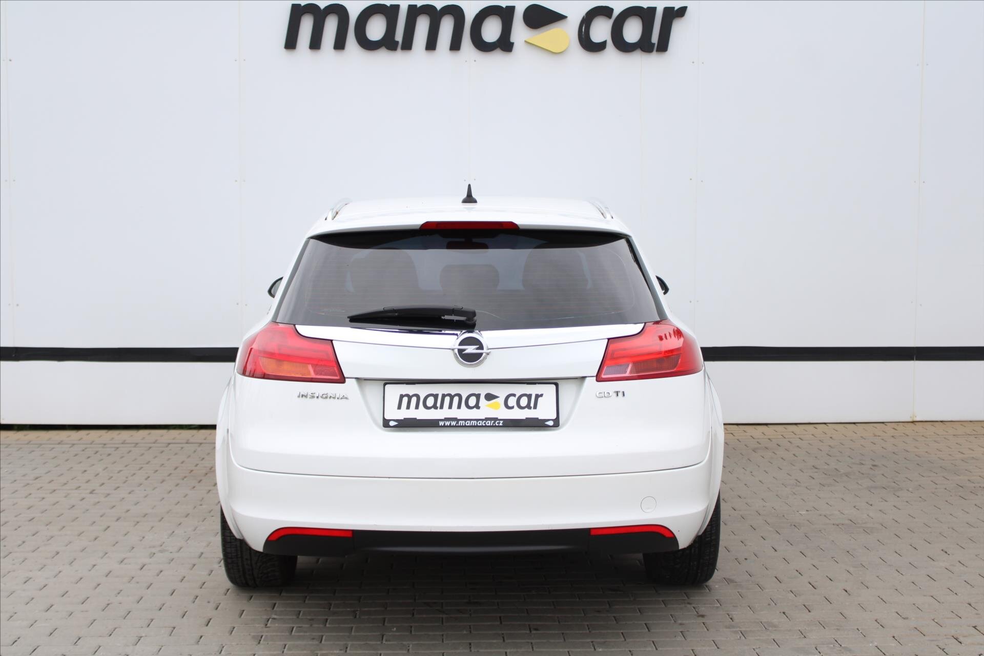 Opel Insignia Kombi 2,0 l 118 kw