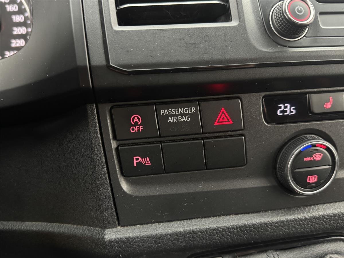 Volkswagen Caravelle Kombi 2,0 l 110 kw