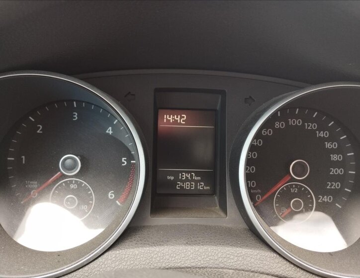 Volkswagen Golf Kombi 1,6 l 77 kw