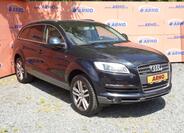 Audi Q7 1