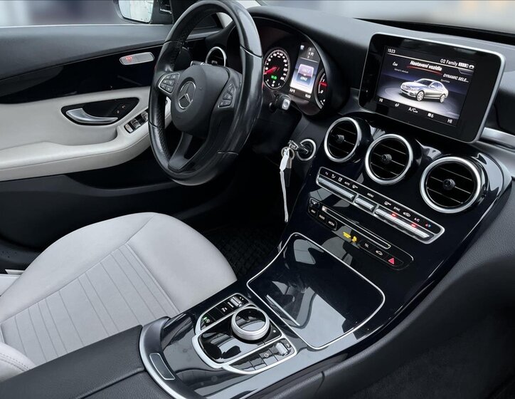 Mercedes-Benz Třídy C 18