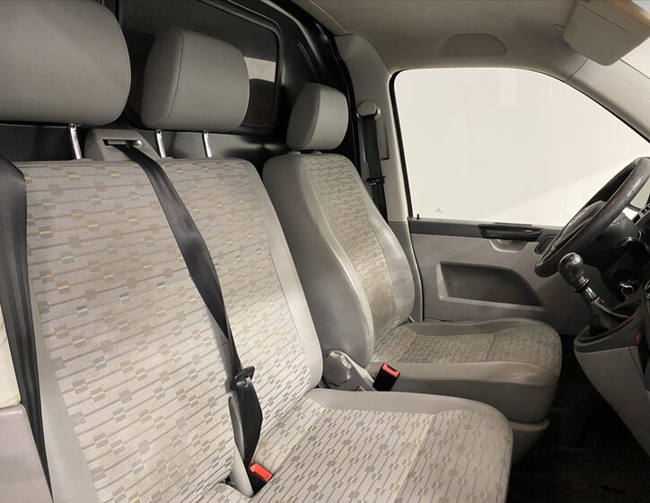 Volkswagen Transporter 6