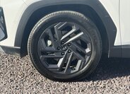 Hyundai Tucson SUV 1,6 l 185 kw