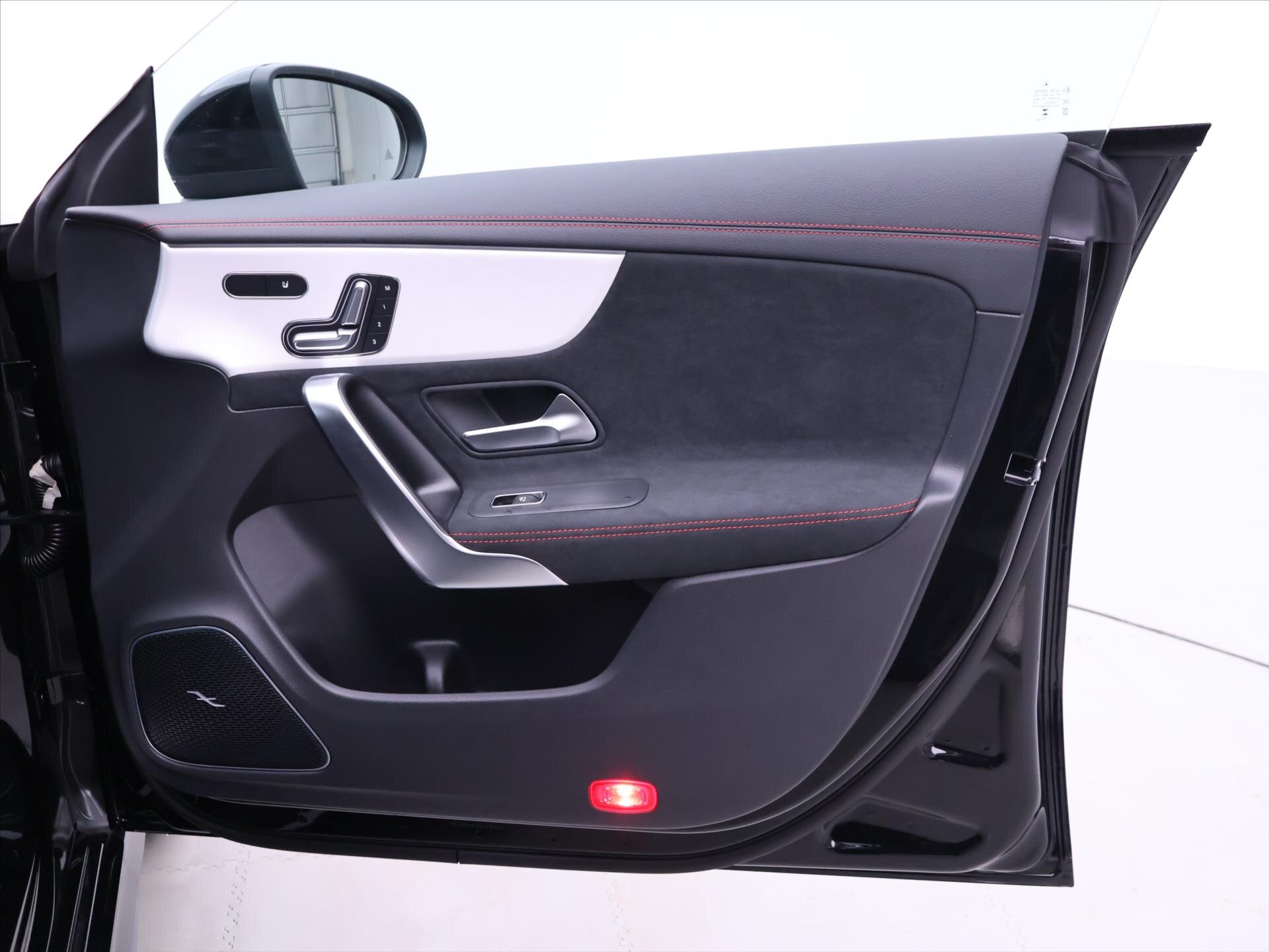 Mercedes-Benz CLA Kupé 1,3 l 120 kw