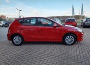 Hyundai i30 Hatchback 1,4 l 80 kw