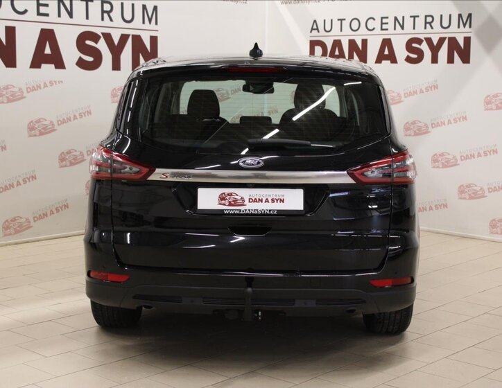 Ford S-MAX MPV 2,0 l 110 kw