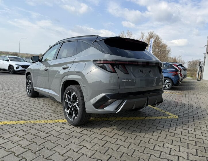 Hyundai Tucson SUV / Terénní 1,6 l 110 kw