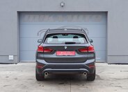BMW X1 6
