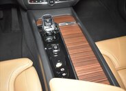 Volvo V60 Kombi 2,0 l 145 kw