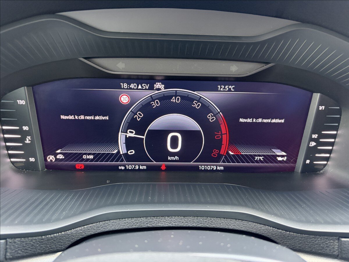 Škoda Karoq Kombi 999,0 81 kw