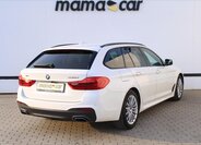 BMW Řada 5 Kombi 3,0 l 195 kw