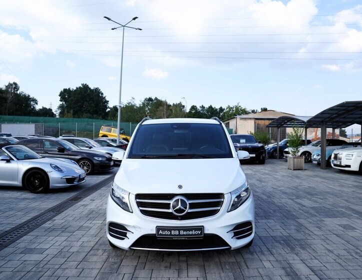 Mercedes-Benz Třídy V 1