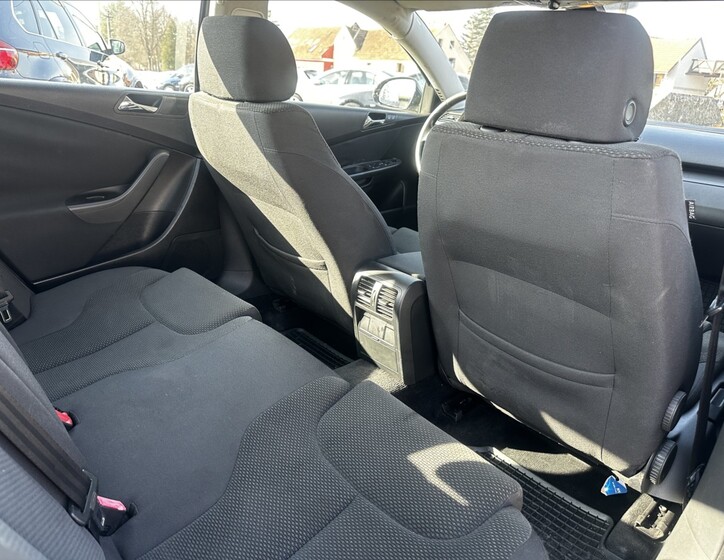 Volkswagen Passat 18