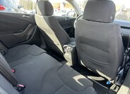 Volkswagen Passat 18