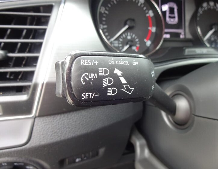 Škoda Fabia Hatchback 999,0 70 kw