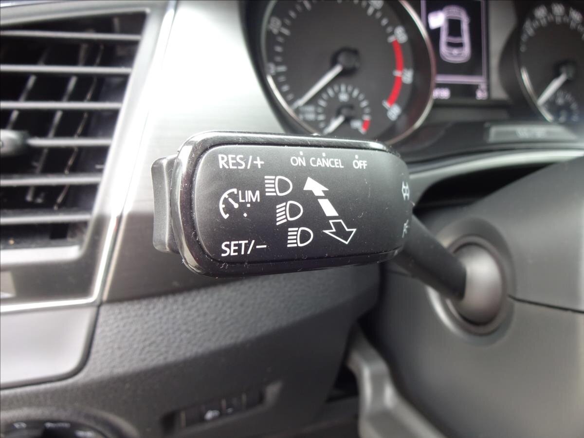 Škoda Fabia Hatchback 999,0 70 kw