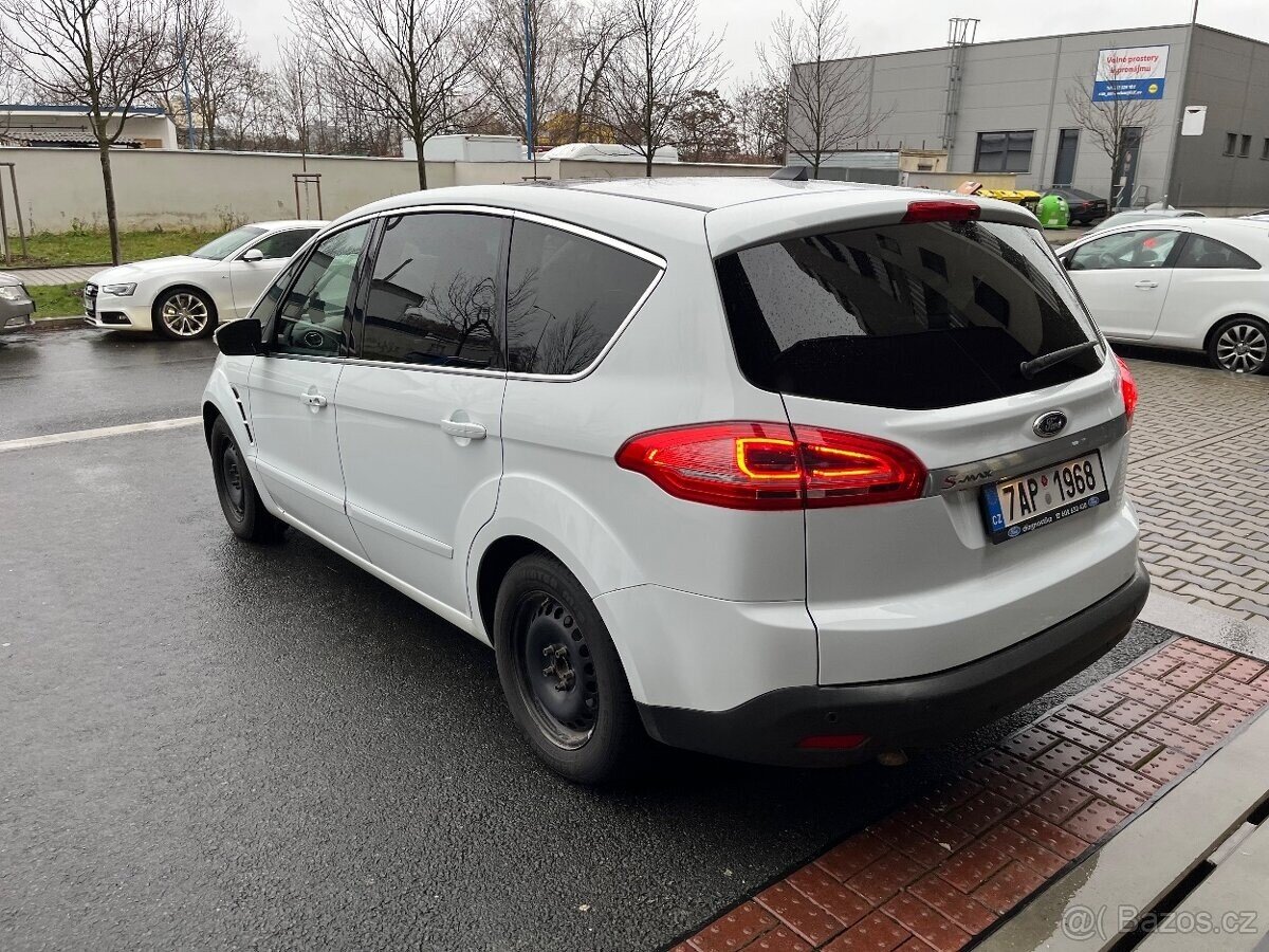 Ford S-MAX MPV 2,0 l 120 kw