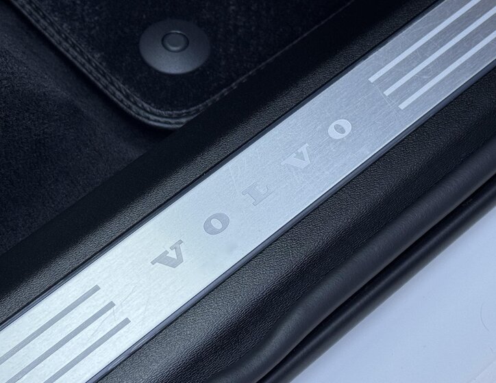 Volvo XC90 SUV / Terénní 2,0 l 173 kw