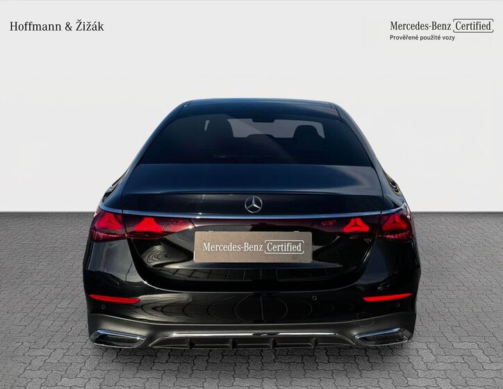 Mercedes-Benz Třídy E 6