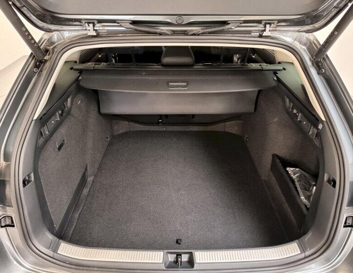 Škoda Superb Kombi 2,0 l 142 kw