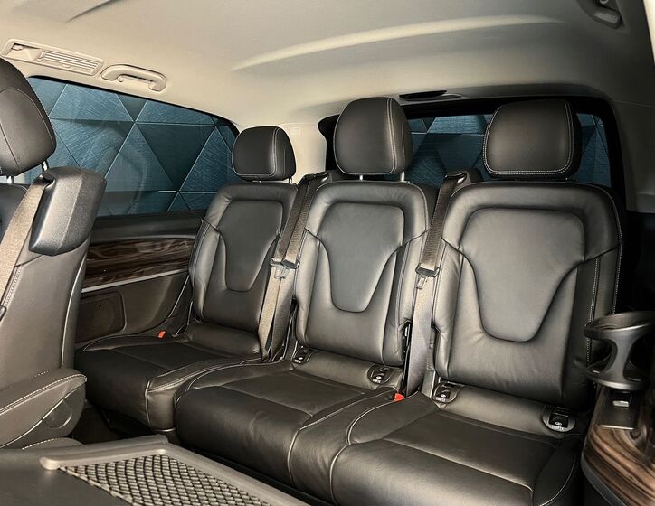 Mercedes-Benz Třídy V 14