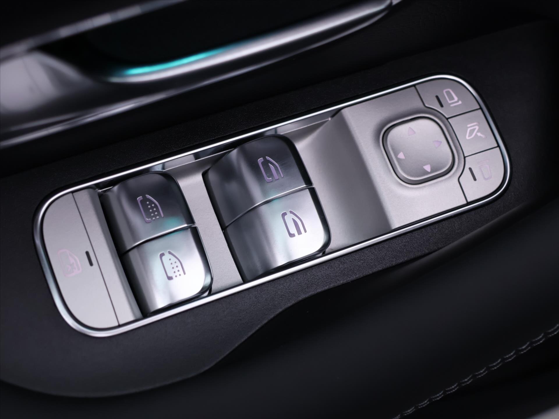 Mercedes-Benz GLE SUV / Terénní 3,0 l 270 kw