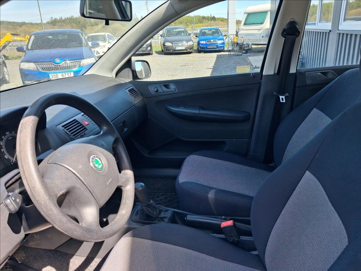 Škoda Fabia Sedan / Limuzína 1,2 l 47 kw