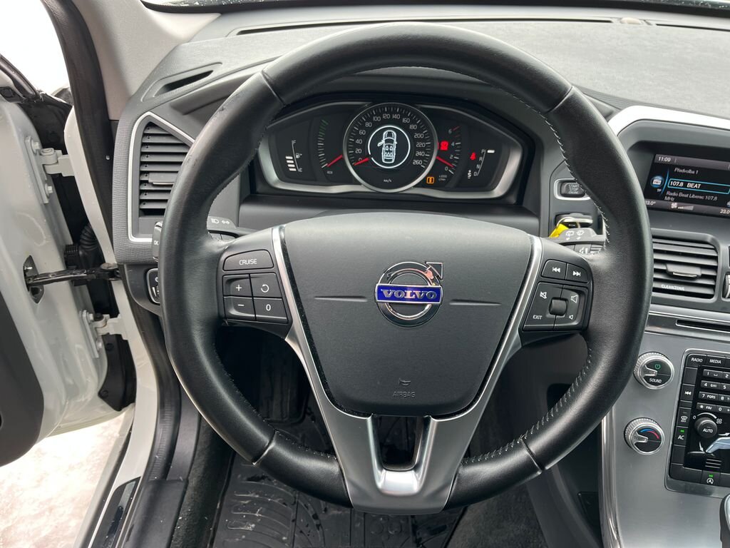 Volvo XC60 SUV 2,4 l 140 kw