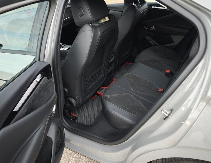 DS Automobiles DS4 Kombi 1,6 l 133 kw