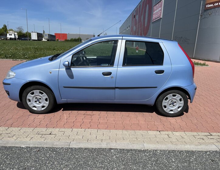 Fiat Punto Hatchback 1,4 l 70 kw