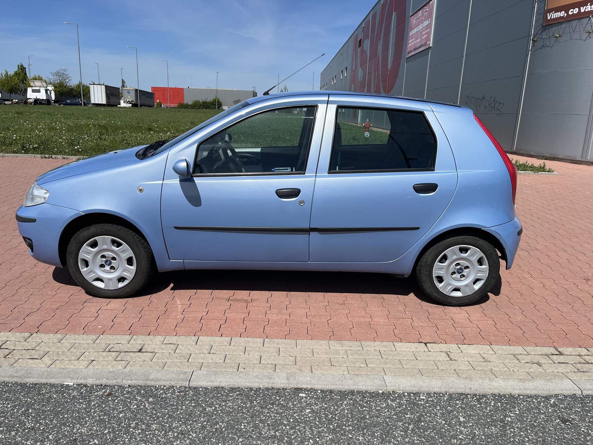 Fiat Punto Hatchback 1,4 l 70 kw