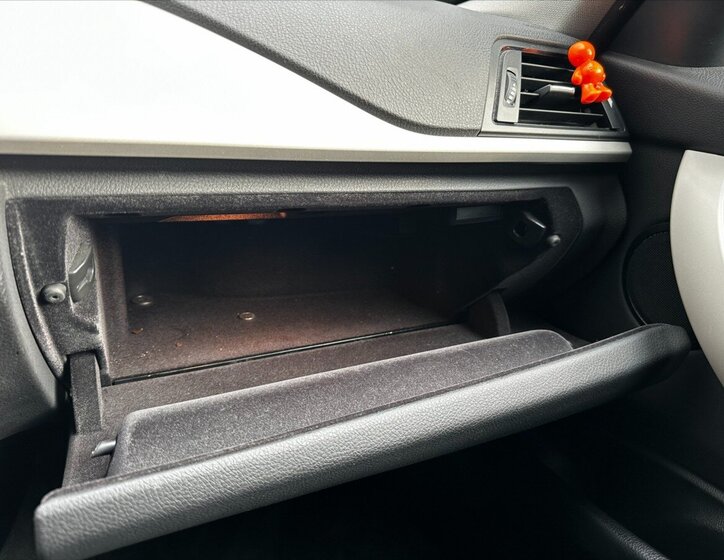 BMW Řada 3 Kombi 2,0 l 120 kw