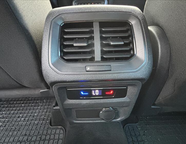 Volkswagen Tiguan 18