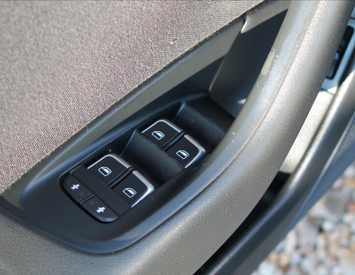 Audi A6 Ostatní 3,0 l 180 kw