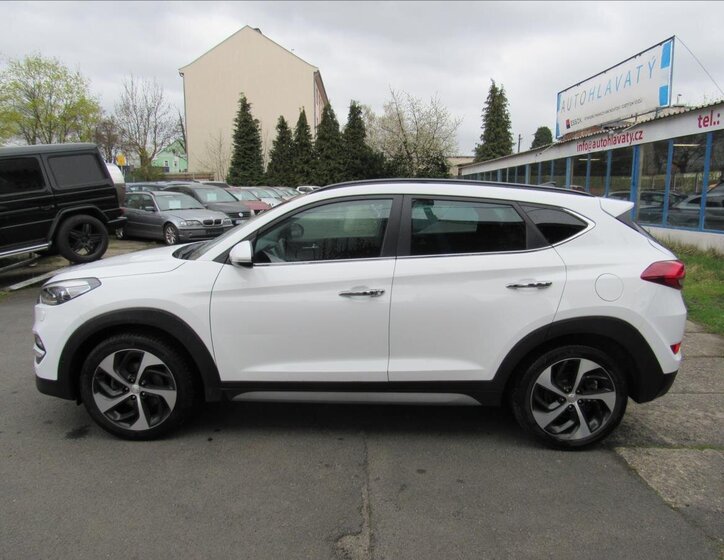 Hyundai Tucson SUV / Terénní 1,6 l 130 kw