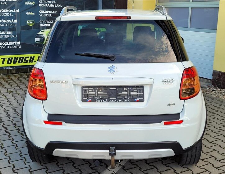 Suzuki SX4 Hatchback 2,0 l 99 kw