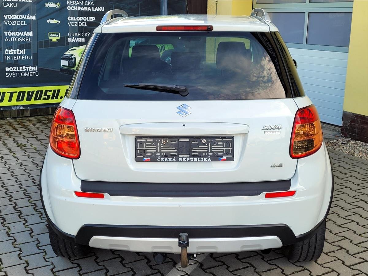 Suzuki SX4 Hatchback 2,0 l 99 kw