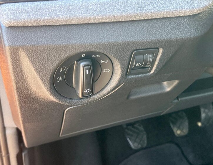 Škoda Kamiq Hatchback 1,0 l 85 kw