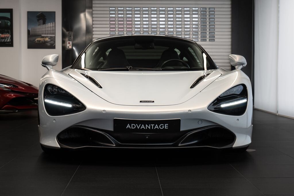 McLaren 720S Kupé 4,0 l 530 kw