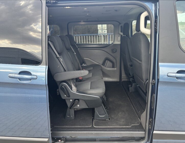 Ford Tourneo Custom Kombi 2,0 l 136 kw