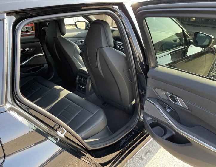 BMW Řada 3 Kombi 2,0 l 215 kw