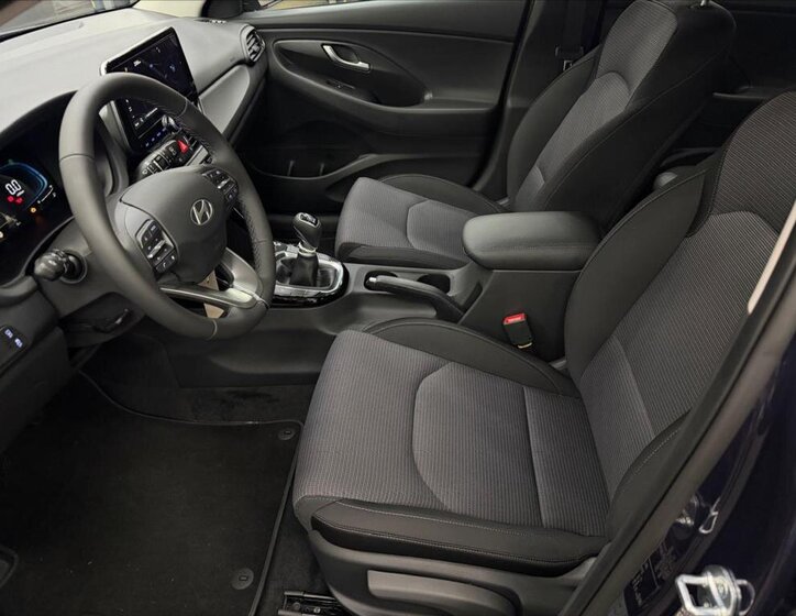 Hyundai i30 Kombi 998,0 73 kw