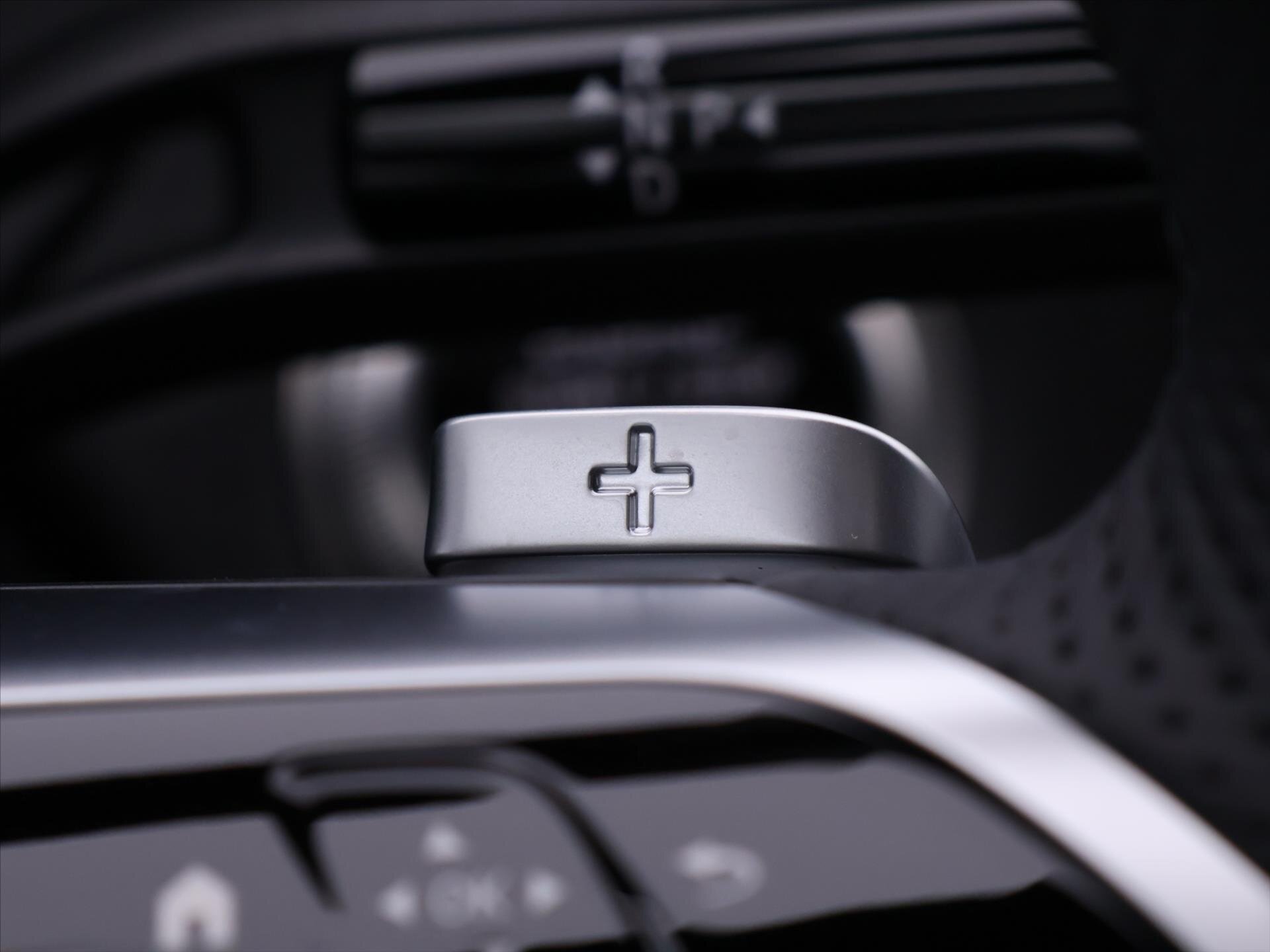 Mercedes-Benz Třídy E Kombi 2,0 l 145 kw