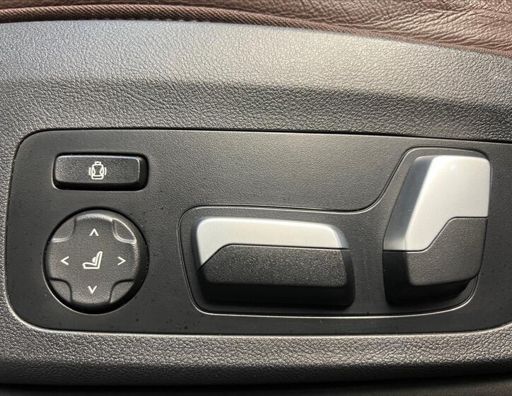 BMW X3 SUV / Terénní 2,0 l 135 kw