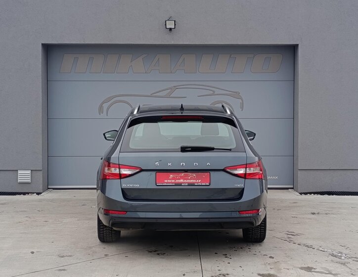 Škoda Superb Kombi 2,0 l 147 kw