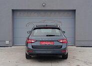 Škoda Superb Kombi 2,0 l 147 kw