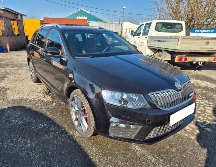 Škoda Octavia Kombi 2,0 l 162 kw