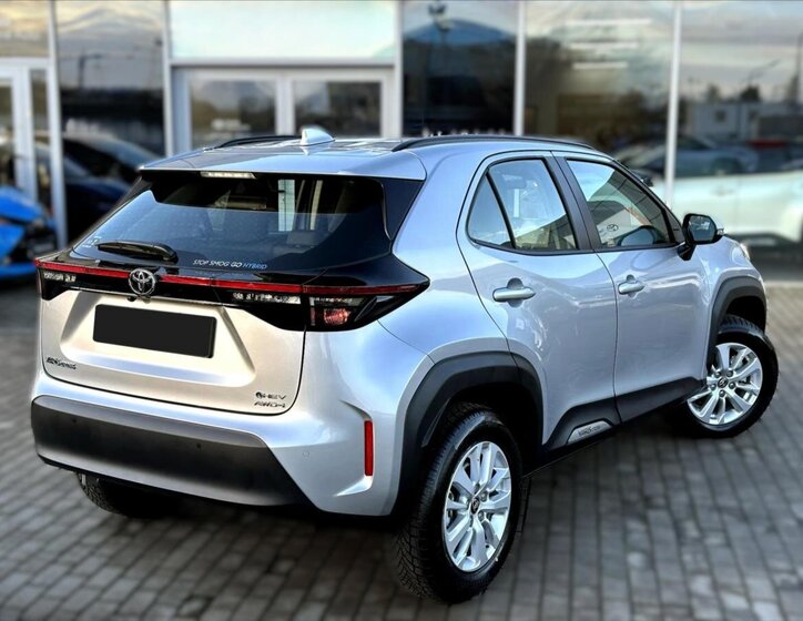 Toyota Yaris Cross SUV 1,5 l 85 kw